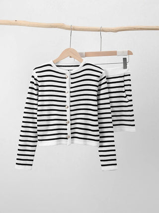 Knitted Cardigan Stripe Women's Suit Long Sleeve O Neck Single Breasted Casual Sweater 2024 Spring Lady Elastic Waist Shorts Set