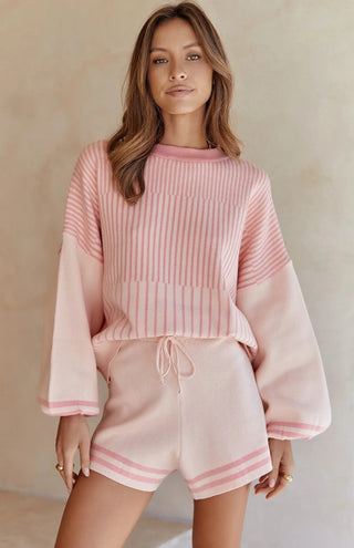Fall 2024 New custom women clothes two piece streetwear knitted cardigan sweater short pants set sets for women 2 pieces