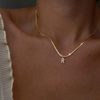 Women Initial Necklace golden Small Bling Letter Girl Chain Choker Stainless Steel Layered Collar Pendant jewelry 2024