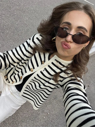 Knitted Cardigan Stripe Women's Suit Long Sleeve O Neck Single Breasted Casual Sweater 2024 Spring Lady Elastic Waist Shorts Set